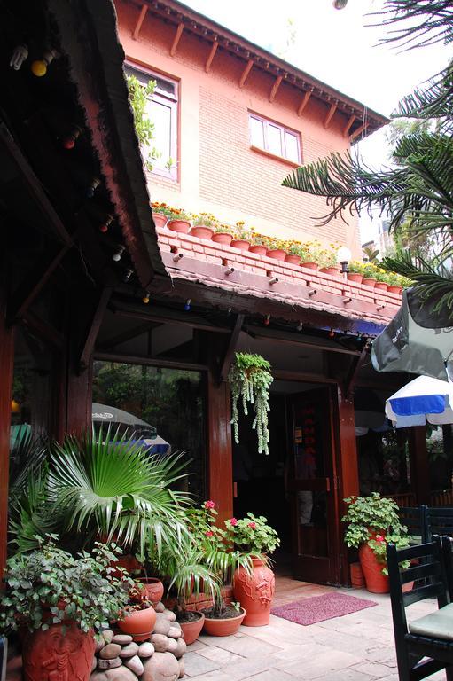 Mandap Hotell Kathmandu Exteriör bild