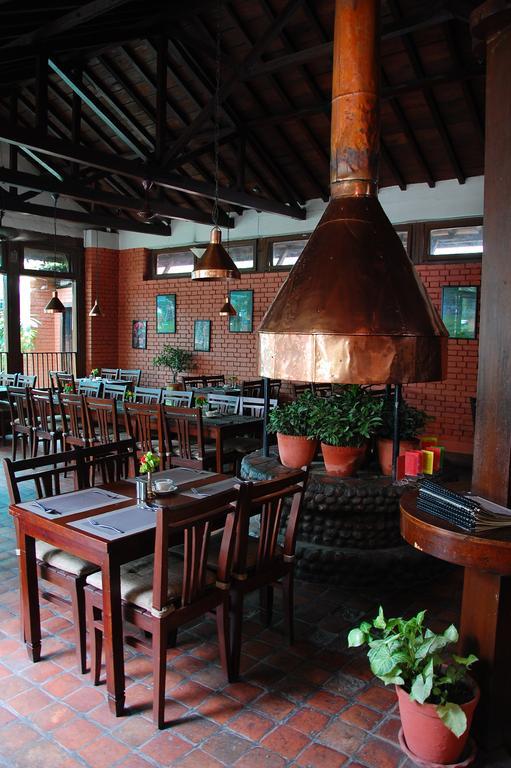 Mandap Hotell Kathmandu Exteriör bild